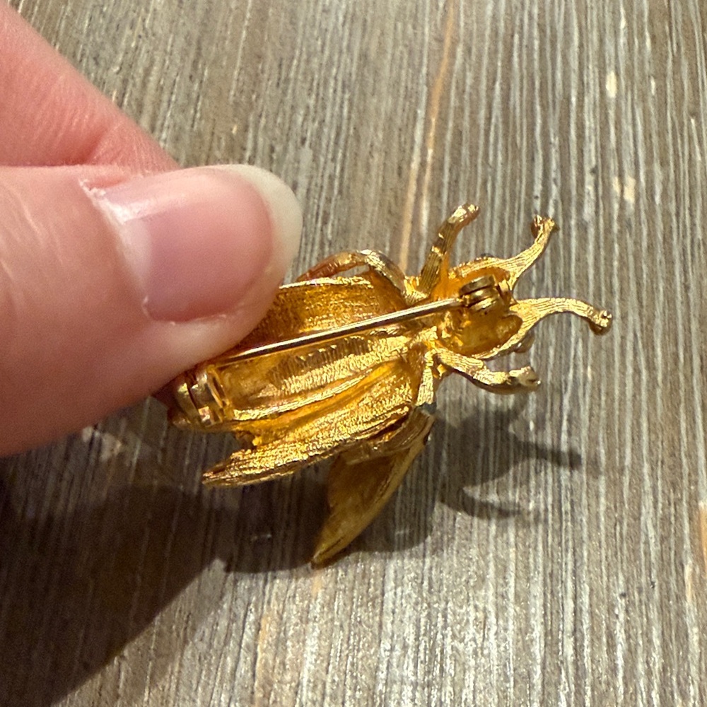 Gold Insect Brooch with Rhinestones - Picture 3 of 3